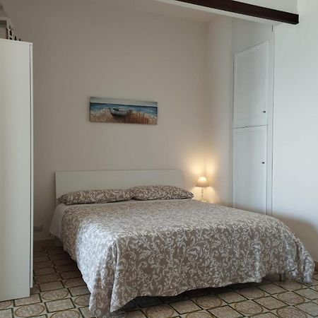 La Terrazza Sul Tirreno Lägenhet Nettuno Exteriör bild