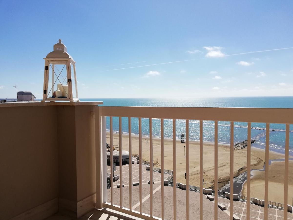 La Terrazza Sul Tirreno Lägenhet Nettuno Exteriör bild